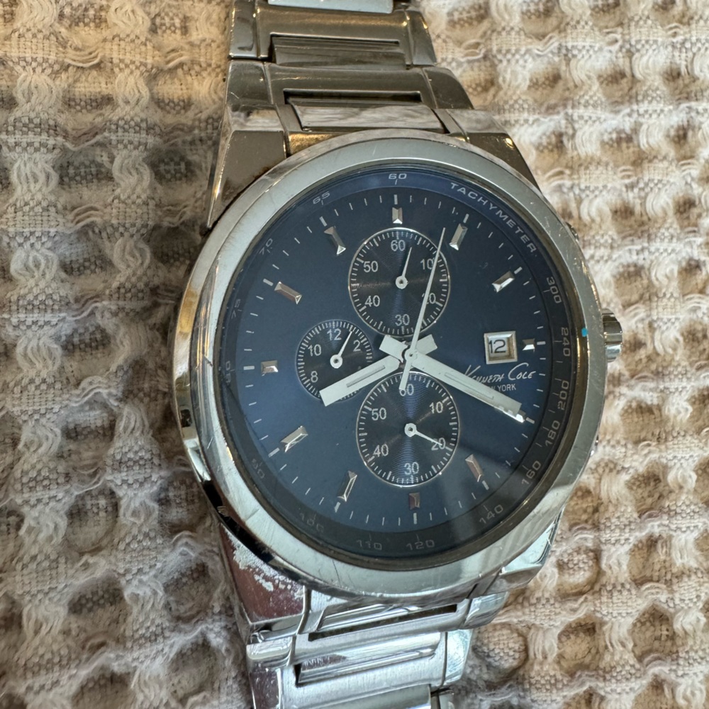 Men’s Kenneth Cole watch